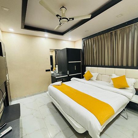 Kings Inn Hotel Ранчи Экстерьер фото